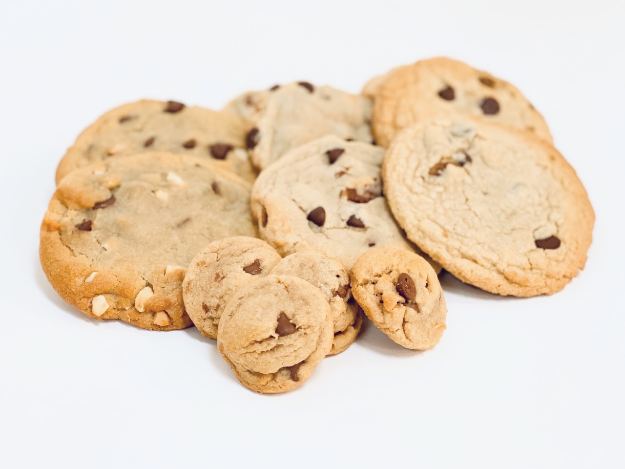 Cookies made with nuts and chocolate chips
